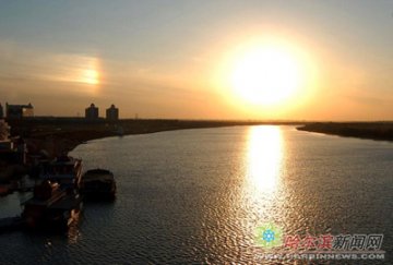 哈尔滨天空现两个太阳奇特景观