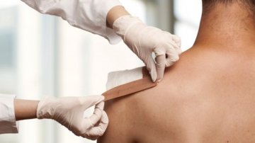 电子创可贴可加速伤口愈合 或取代抗生素