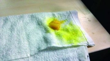 雀巢笨NANA雪糕染衣引质疑 着色剂冷水环境难清洗