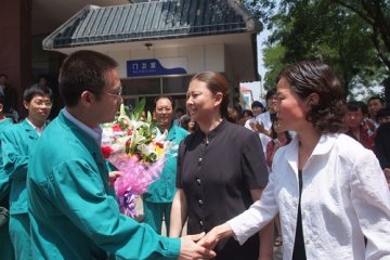 河南省洛阳正骨医院医疗队 5月14日开赴灾区