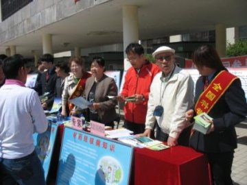 黑龙江省三家单位联动科技活动周扩大结核病防治宣传