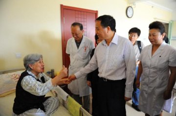 王培安副主任带队赴青岛市调研医养结合工作