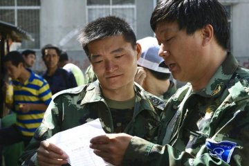 孩子出生不能陪伴身边的队员