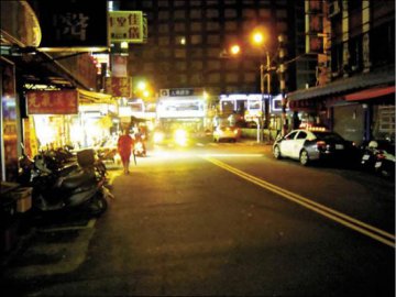 男子连续3天3夜打电脑被强迫送医时猝死