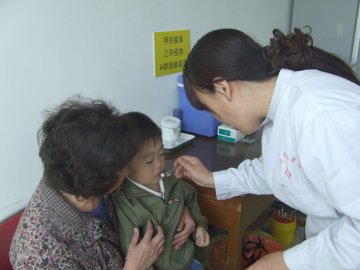 计划免疫 让孩子茁壮成长