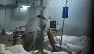 男患者持刀砍伤三名护士 其中一人有身孕