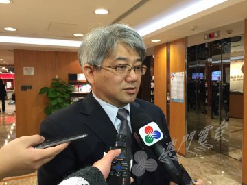 卫生局争取首季推候诊人数手机程序