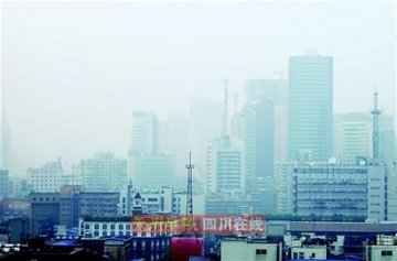 成都空气4天3污染 原是大雾静风惹的祸