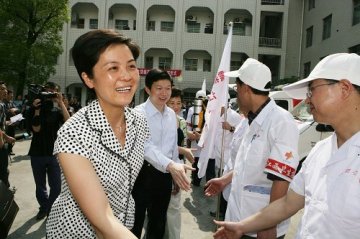江西又组建5支卫生防疫队奔赴灾区救灾防病