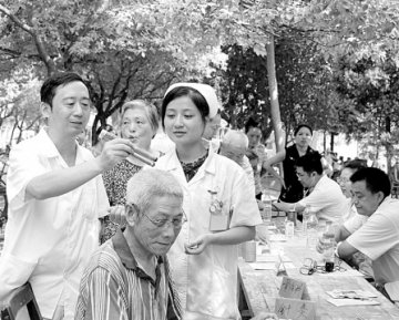 中医中药中国行行至江西