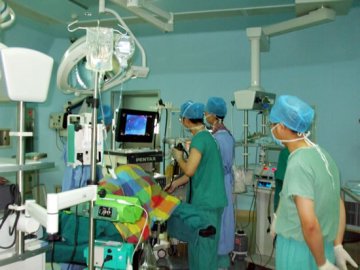 大坪医院消化内科成功实施首例高龄患者巨大胃粘膜剥离术
