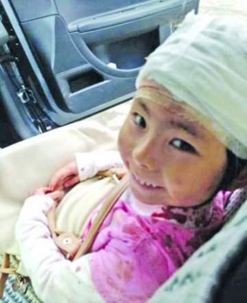 悲情母亲：汶川地震失去儿子 雅安地震失去女儿