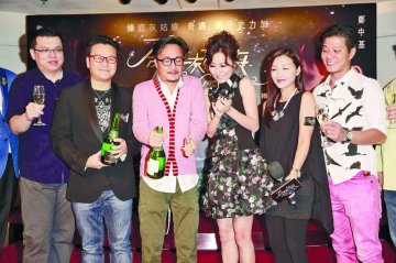 郑中基为家人戒烟