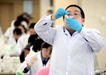 北京：食品安全快速检测“大比武”