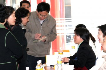 “校园开放日”高招咨询活动圆满结束