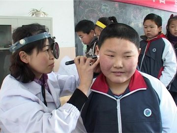 马鞍山金家庄区组织开展爱耳日义诊 普及爱耳常识