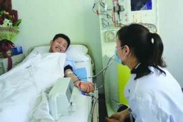 大学生村官患白血病续：将进行造血干细胞移植