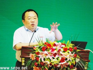 李彤：LIFD230激光诱导荧光检测器的研制与应用