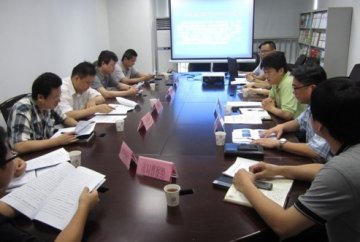 市局庞庆宁副局长带队督导萝岗区打击保健食品“四非“专项工作