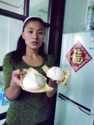 男孩出生就患怪病 只能吃发酸的特制米面