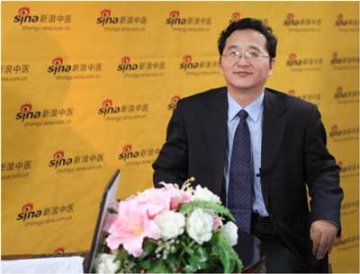 赵进喜做客新浪视频谈中医药成果