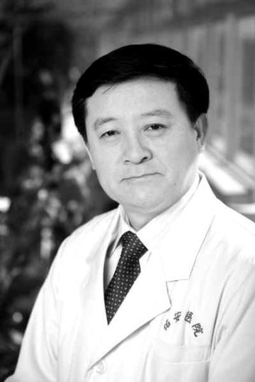 北京佑安医院院长李宁：手术做得好，管理照样牛