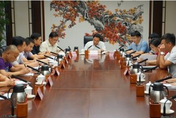 我市召开清平中药材专业市场“两打两建”整治专项工作联席会议