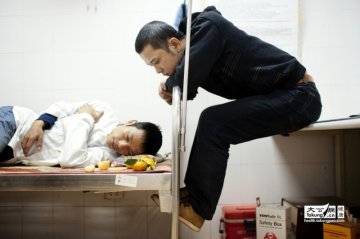 东亚同性恋生存实录