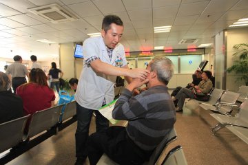 重点关注：王一镗教授呼吁：人人都应该学习基本急救知识