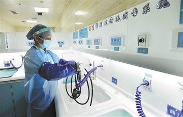 探访医院内镜清洗 消洗不净或致人染上乙肝