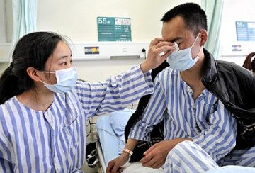 妻子捐肾救夫