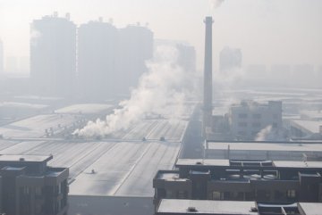沈阳米其林工厂排放刺鼻烟雾 环保局介入调查
