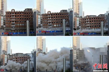 南昌一百年药店实施爆破拆除 为地铁让路