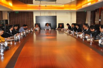 省食品药品监督管理局召开重大活动餐饮安全保障工作座谈会