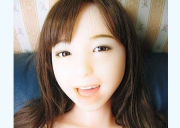 心理探秘：他们为何喜欢充气娃娃