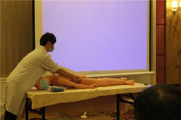 中国性科学大会性治疗师手疗法演示