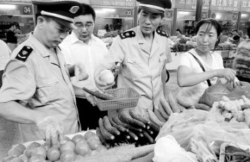 严把“菜篮子”准入关