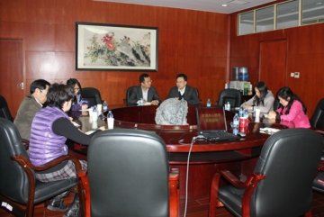 中心实验室管理处来寄生虫病所调研标本保藏中心