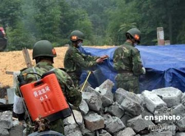 中国将在灾区建军地统一指挥的卫生防疫体系