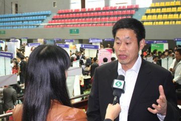 我校成功举办2013届毕业生医护人才专场招聘会