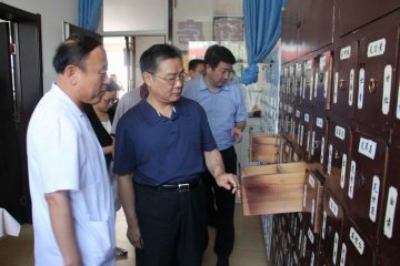 马建中副局长带队到河北进行工作调研