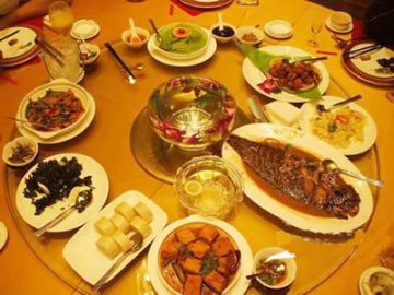 肿瘤专家：易诱发肿瘤的几种食物