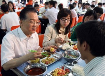 中共领袖们吃过的“工作餐”