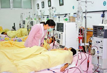 浅析中医药治疗慢性肾衰竭