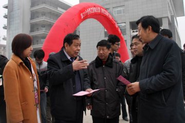 保定市开展“艾滋病日宣传周”活动