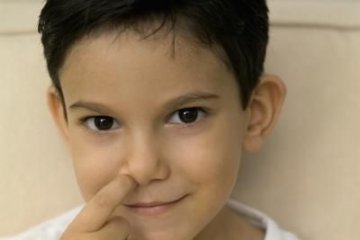 人睡觉为何做梦？揭科学无法解释的十种行为