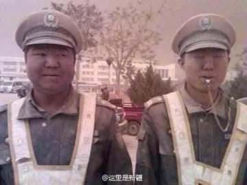 强沙尘天气侵袭新疆库尔勒