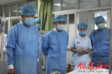 北京积水潭医院等派专家赴攀枝花救治“8.29”矿难伤员