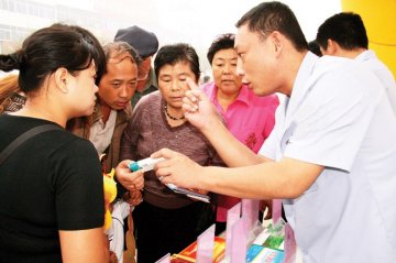 宣传形式多样 群众喜闻乐见