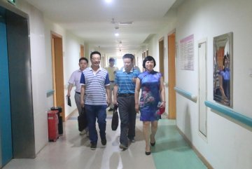 省民政厅陈慈英副厅长一行到医院调研信息化建设工作